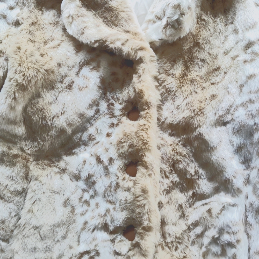 Women's Large Faux Fur Coat